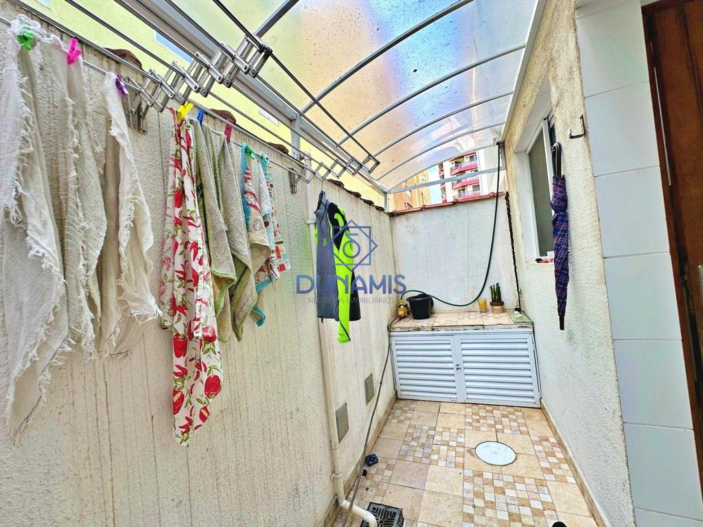 Villagio triplex com varanda gourmet na Praia das Astúrias em Jardim Astúrias, Guarujá — foto 37