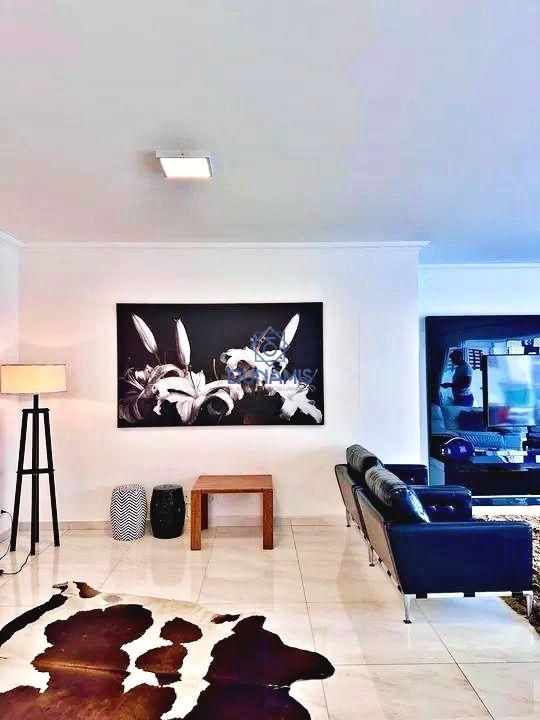 LINDO APARTAMENTO REFORMADO NA REGIÃO DO MORRO DO MALUF  - PITANGUEIRAS em Morro do Maluf, Guarujá — foto 6