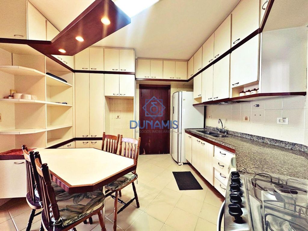 EXCELENTE APARTAMENTO À VENDA NA REGIÃO DO GALHETAS NA PRAIA DAS ASTÚRIAS em Jardim Astúrias, Guarujá — foto 13