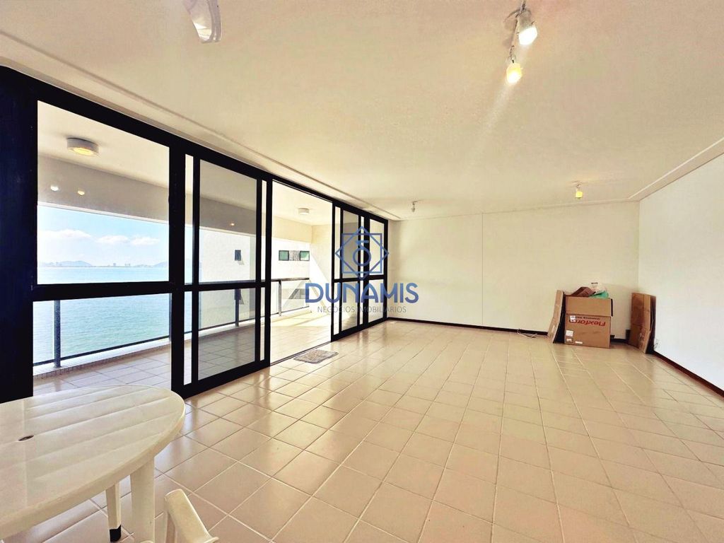 EXCELENTE APARTAMENTO À VENDA NA REGIÃO DO GALHETAS NA PRAIA DAS ASTÚRIAS em Jardim Astúrias, Guarujá — foto 5