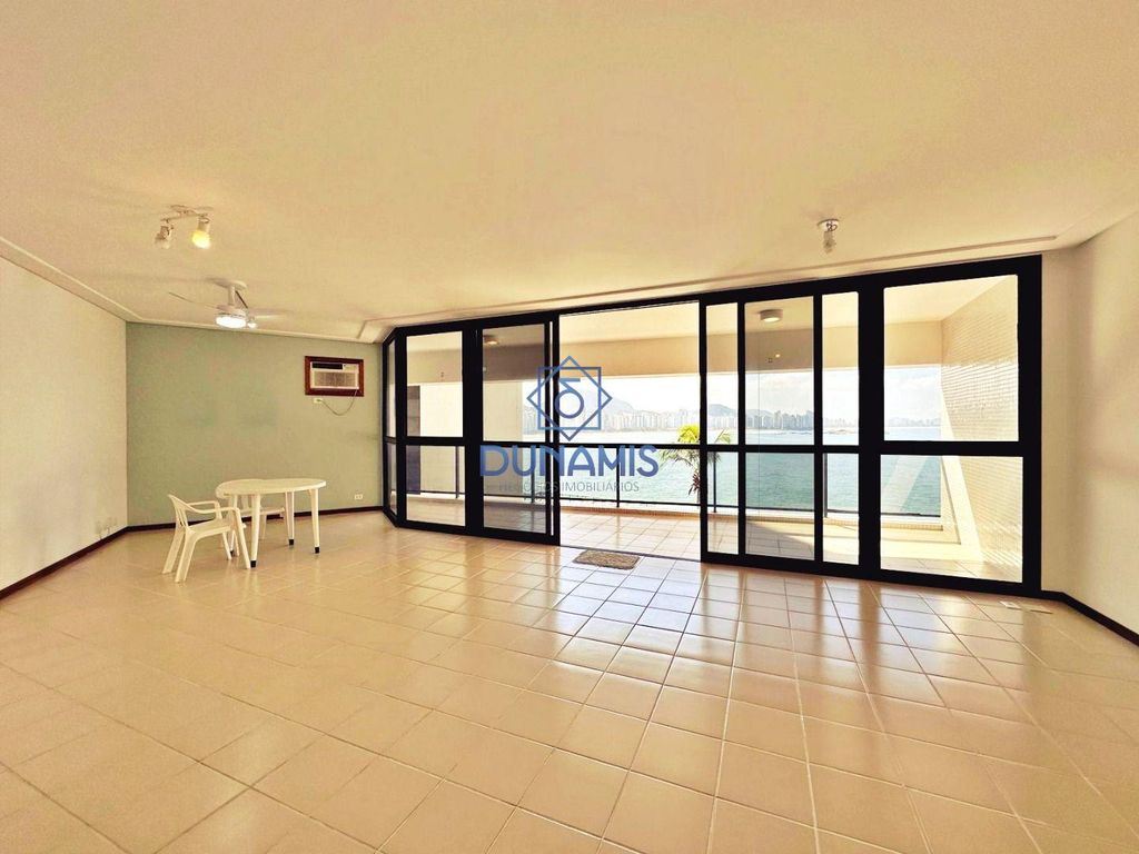 EXCELENTE APARTAMENTO À VENDA NA REGIÃO DO GALHETAS NA PRAIA DAS ASTÚRIAS em Jardim Astúrias, Guarujá — foto 4