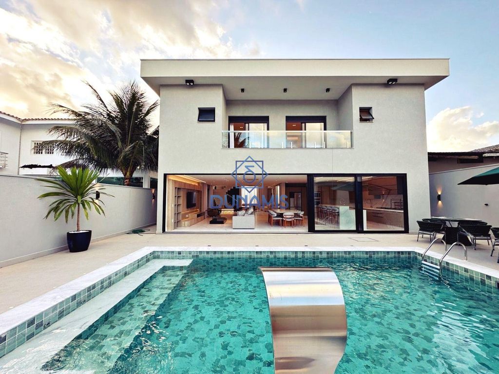Casa Alto Padrão Novíssima e Moderna no condomínio Jardim Acapulco Guarujá em Acapulco, Guarujá — foto 3