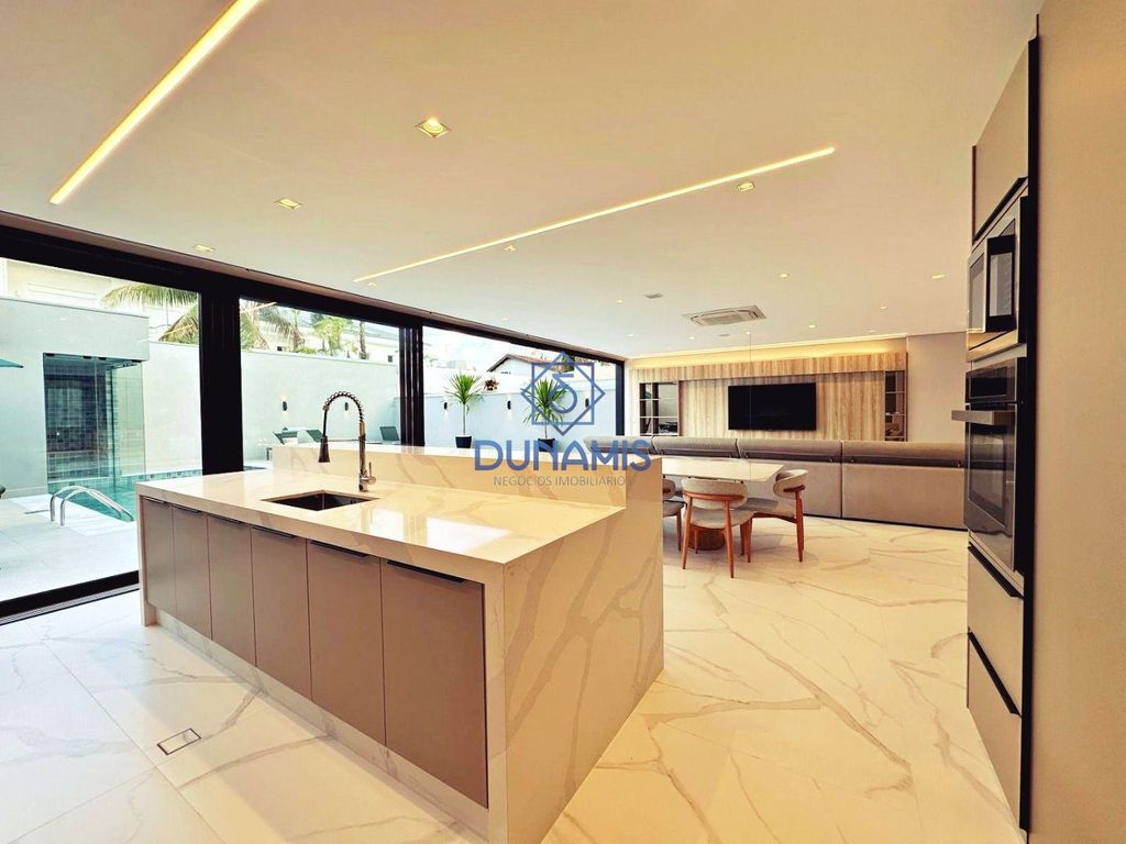 Casa Alto Padrão Novíssima e Moderna no condomínio Jardim Acapulco Guarujá em Acapulco, Guarujá — foto 15