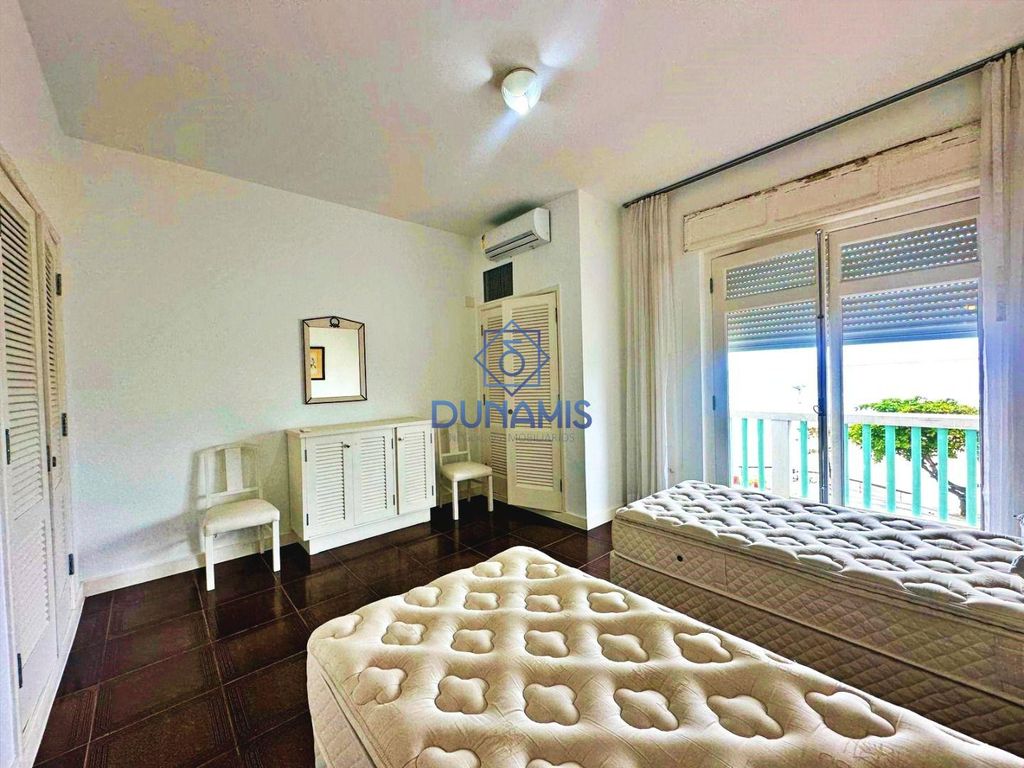 EXCELENTE APARTAMENTO  À VENDA NA PRAIA DAS PITANGUEIRAS- FRENTE MAR em Pitangueiras, Guarujá — foto 27