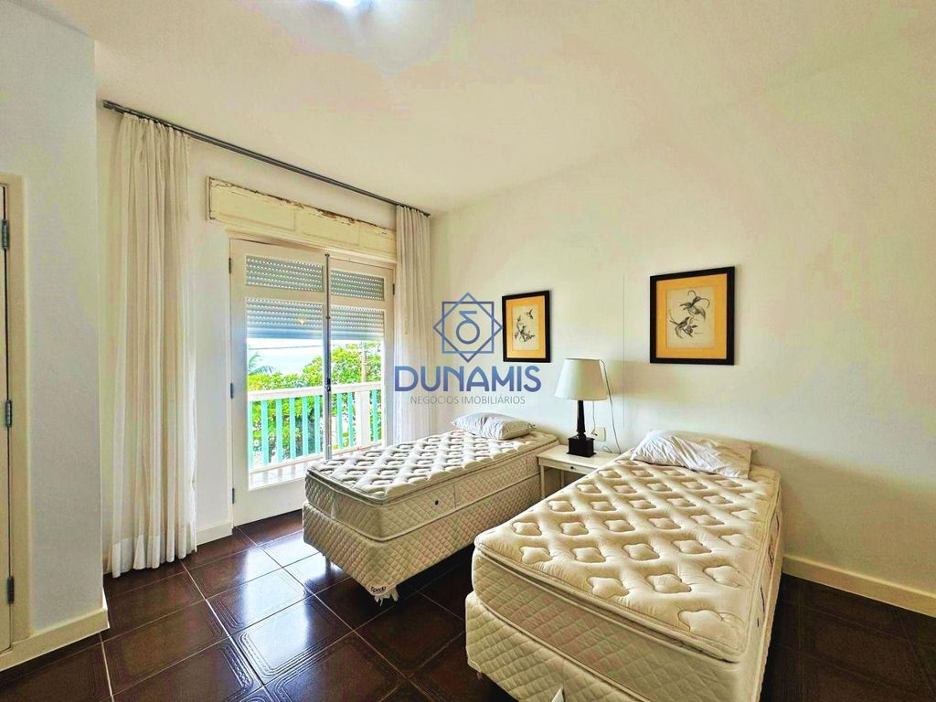 EXCELENTE APARTAMENTO  À VENDA NA PRAIA DAS PITANGUEIRAS- FRENTE MAR em Pitangueiras, Guarujá — foto 23