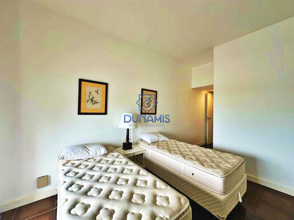 EXCELENTE APARTAMENTO  À VENDA NA PRAIA DAS PITANGUEIRAS- FRENTE MAR em Pitangueiras, Guarujá — foto 24