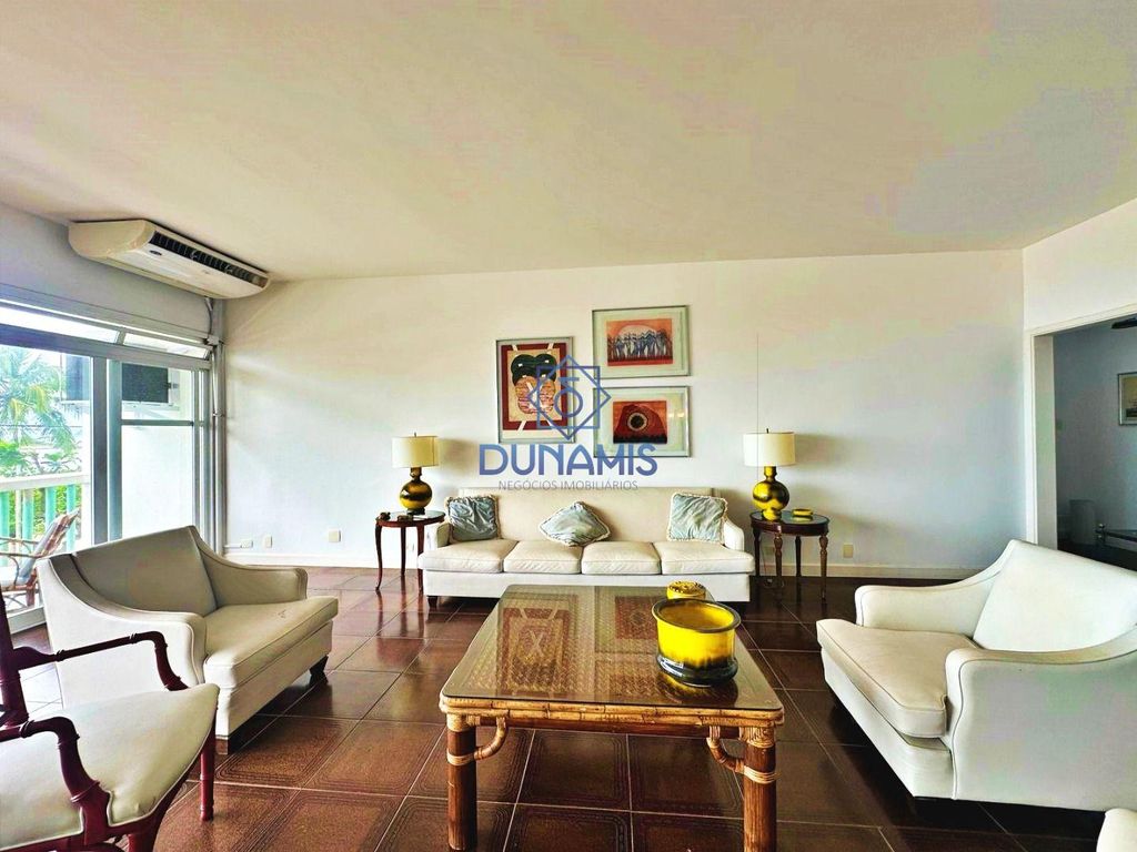 EXCELENTE APARTAMENTO  À VENDA NA PRAIA DAS PITANGUEIRAS- FRENTE MAR em Pitangueiras, Guarujá — foto 12