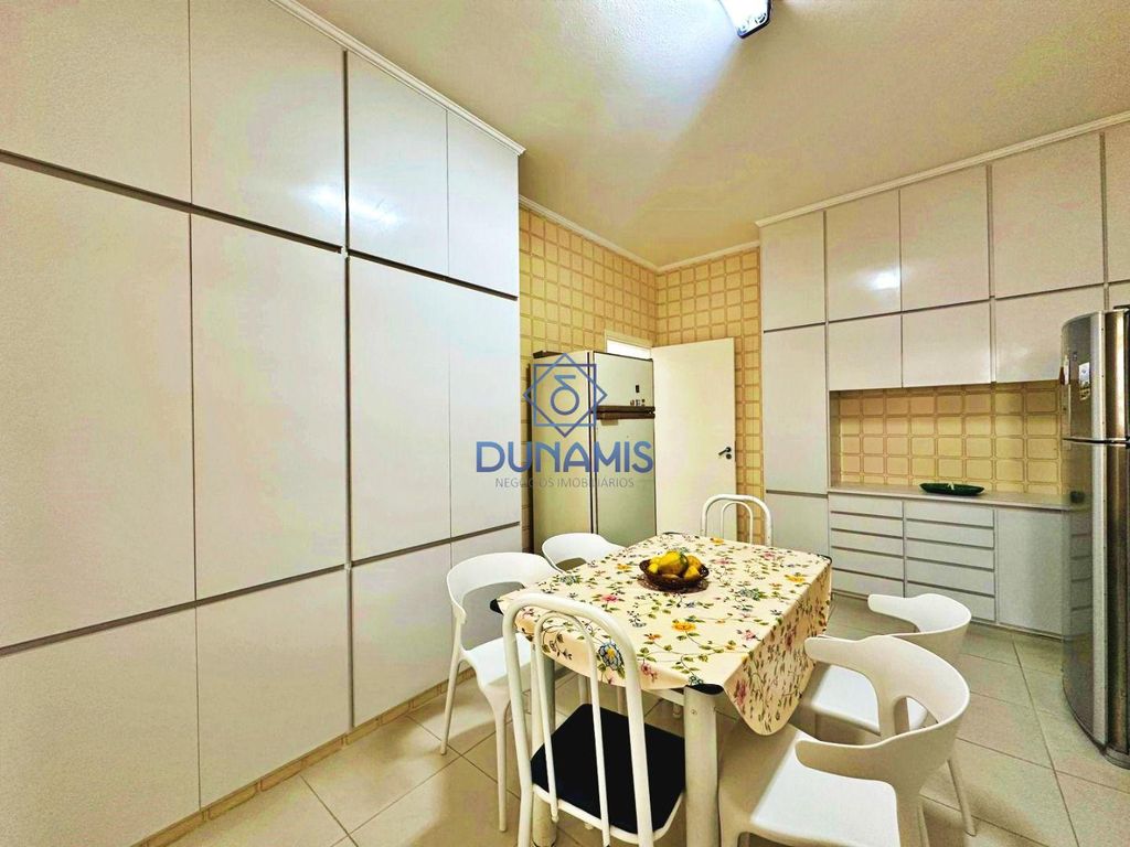 EXCELENTE APARTAMENTO  À VENDA NA PRAIA DAS PITANGUEIRAS- FRENTE MAR em Pitangueiras, Guarujá — foto 20