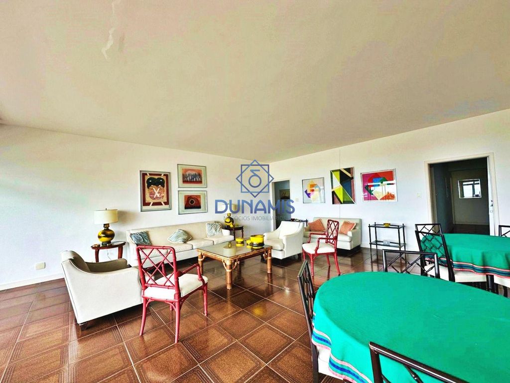 EXCELENTE APARTAMENTO  À VENDA NA PRAIA DAS PITANGUEIRAS- FRENTE MAR em Pitangueiras, Guarujá — foto 9