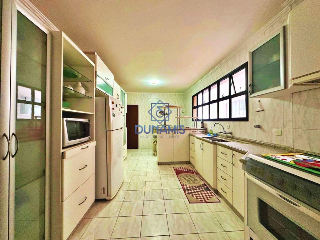 APARTAMENTO FRENTE TOTAL DO MAR, À VENDA NA PRAIA DAS PITANGUEIRAS em Pitangueiras, Guarujá — foto 17