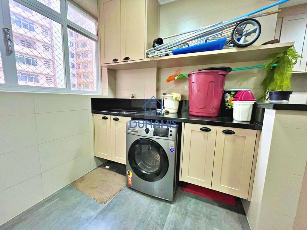 APARTAMENTO TOTALMENTE REFORMADO À VENDA NA PRAIA DAS PITANGUEIRAS em Pitangueiras, Guarujá — foto 32