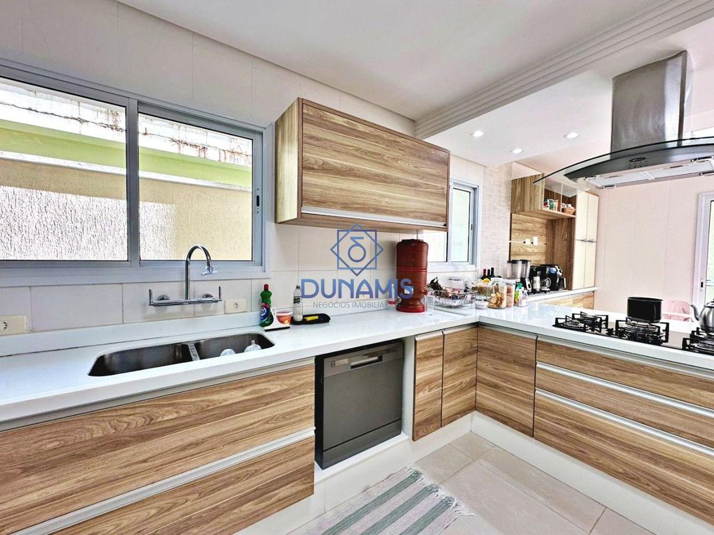 Belíssima Casa com 5  suítes à venda - Acapulco - Guarujá/SP em Jardim Acapulco, Guarujá — foto 40