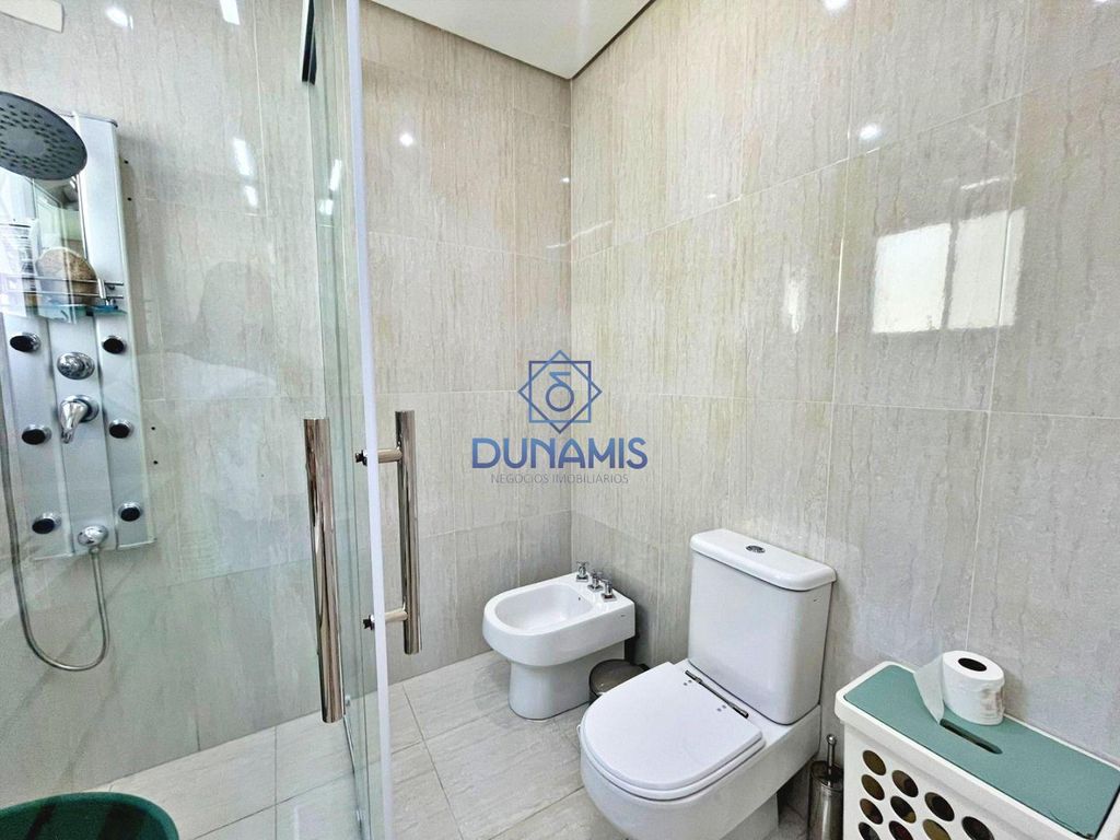 Belíssima Casa com 5  suítes à venda - Acapulco - Guarujá/SP em Jardim Acapulco, Guarujá — foto 73