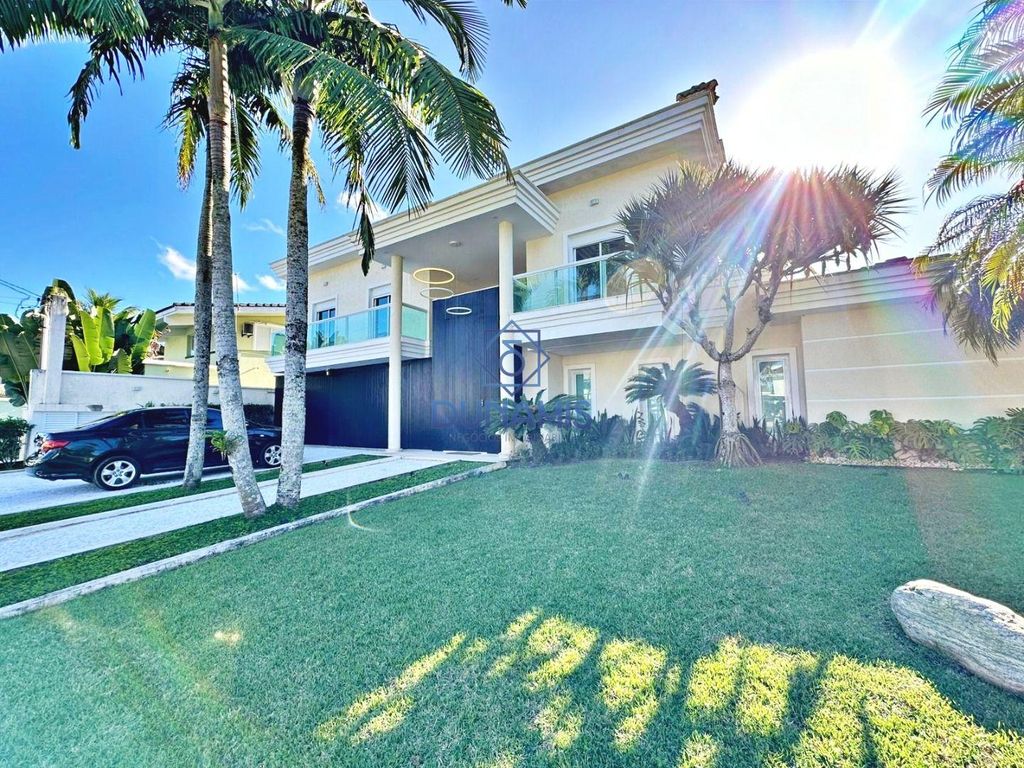 Belíssima Casa com 5  suítes à venda - Acapulco - Guarujá/SP em Jardim Acapulco, Guarujá — foto 108