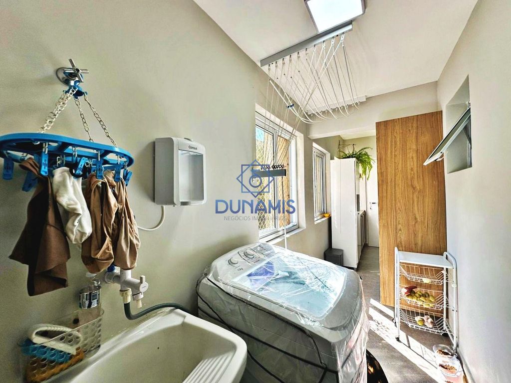 APARTAMENTO REFORMADO  À VENDA NA PRAIA DAS PITANGUEIRAS - REGIÃO MORRO DO MALUF em Morro do Maluf, Guarujá — foto 36