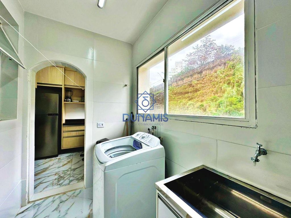 *** APARTAMENTO REFORMADO A VENDA NO MORRO DO MALUF *** em Morro do Maluf, Guarujá — foto 39