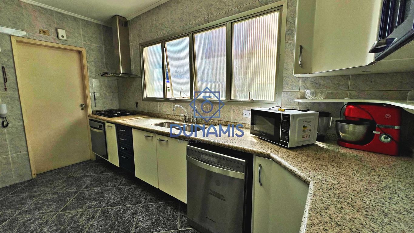 APARTAMENTO A VENDA - 4 DORMITÓRIOS - COM VISTA MAR - 2 VAGAS em Pitangueiras, Guarujá — foto 37