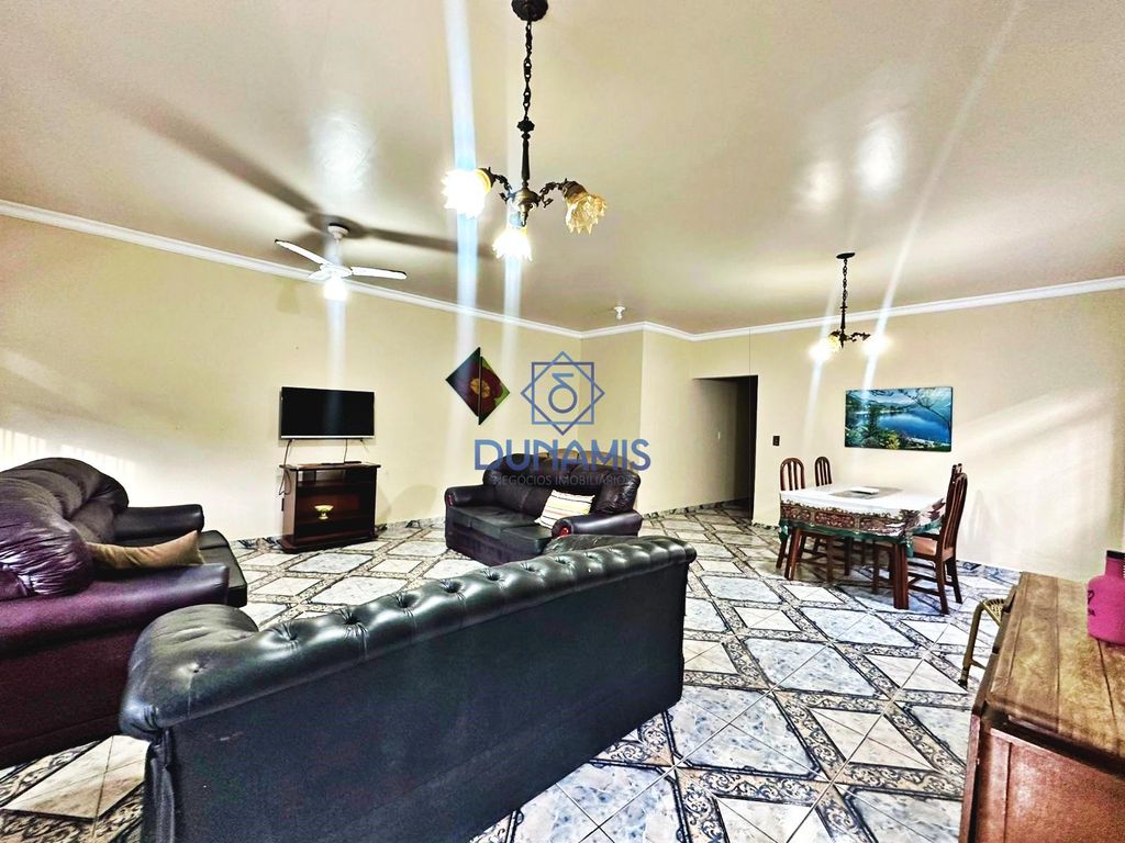 OPORTUNIDADE - CASA COM 8 DORMITÓRIOS NA PRAIA DO GUAIUBA em Jardim Guaiuba, Guarujá — foto 8