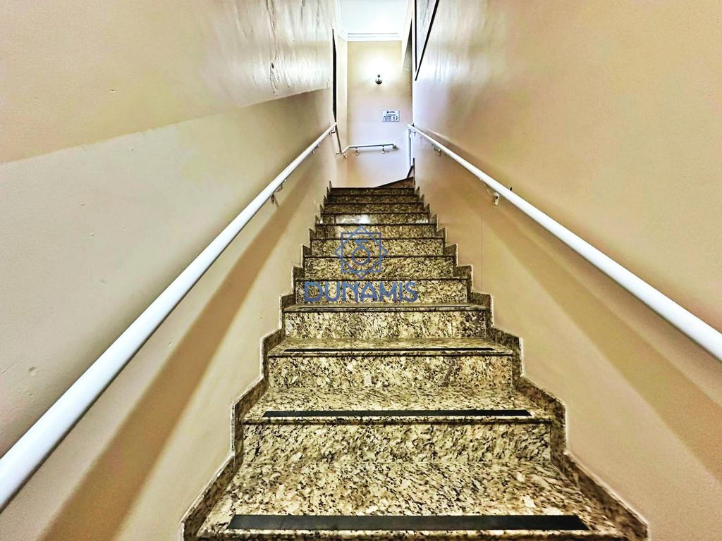 OPORTUNIDADE - CASA COM 8 DORMITÓRIOS NA PRAIA DO GUAIUBA em Jardim Guaiuba, Guarujá — foto 41