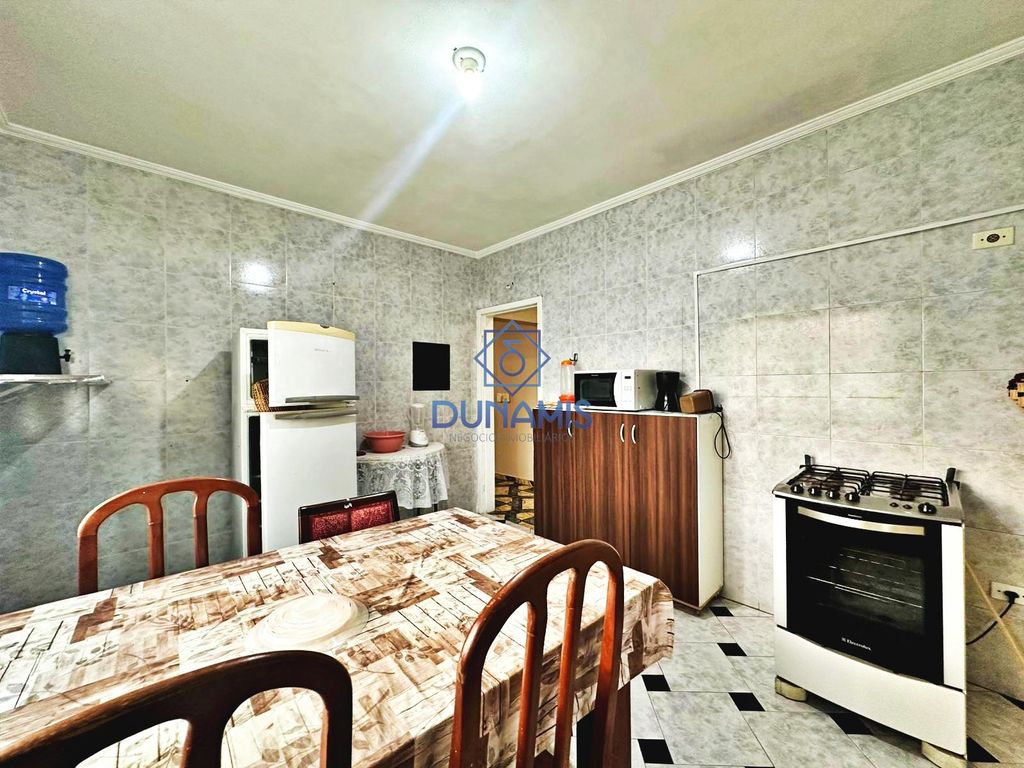 OPORTUNIDADE - CASA COM 8 DORMITÓRIOS NA PRAIA DO GUAIUBA em Jardim Guaiuba, Guarujá — foto 50