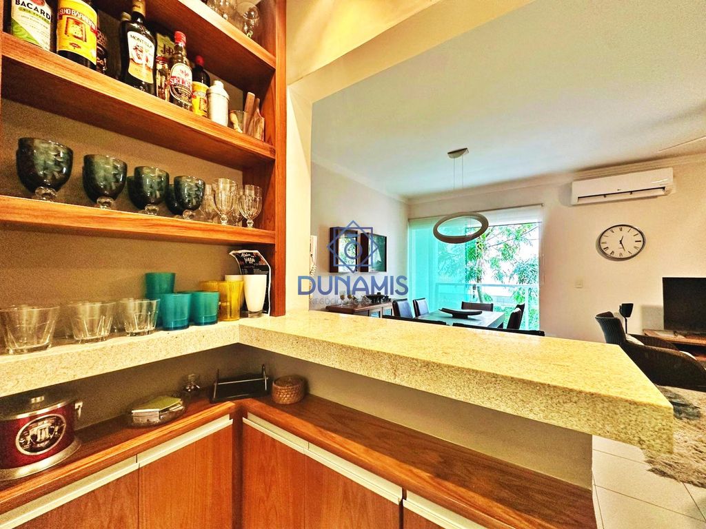 Apartamento reformado à venda na praia da Enseada, Guarujá em Enseada, Guarujá — foto 10