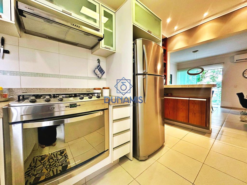 Apartamento reformado à venda na praia da Enseada, Guarujá em Enseada, Guarujá — foto 15