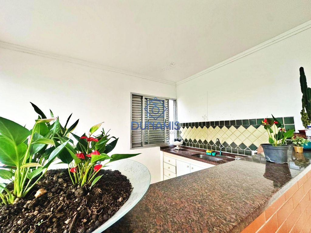 Apartamento reformado à venda na praia da Enseada, Guarujá em Enseada, Guarujá — foto 36