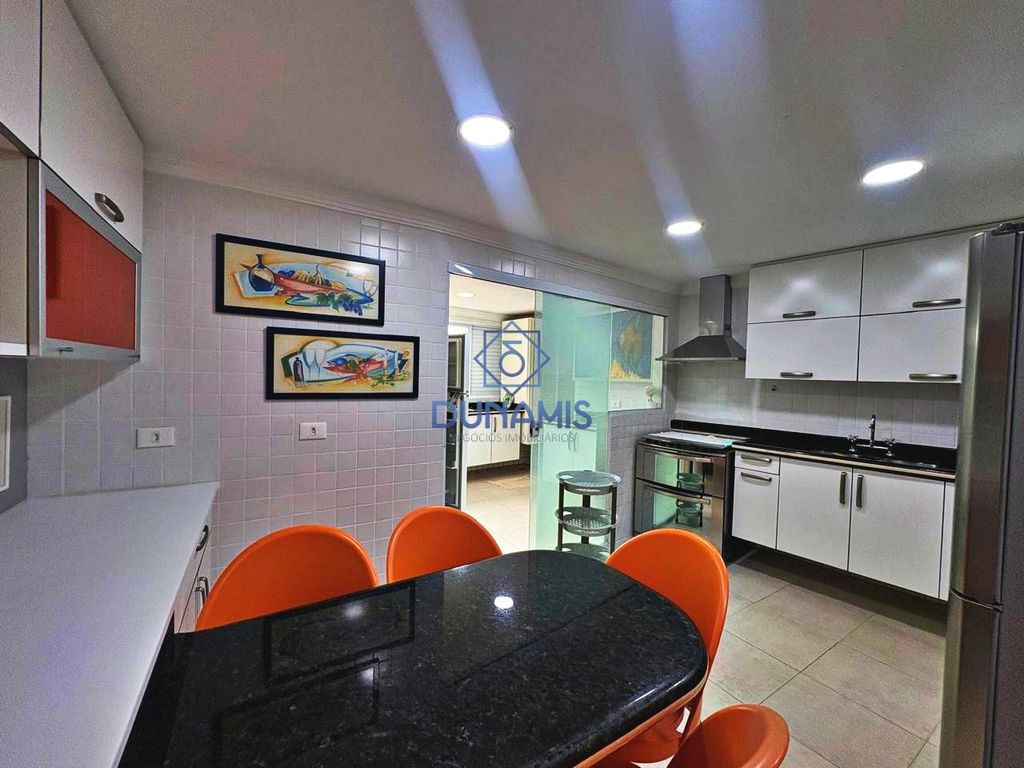 MAGNÍFICO APARTAMENTO NA PRAIA PITANGUEIRAS - MORRO DO MALUF - VISTA MAR E LAZER em Morro do Maluf, Guarujá — foto 42