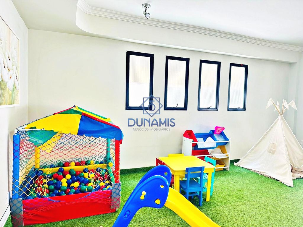 COBERTURA REFORMADA  à 200 metros do Mar - 2 DORMITÓRIOS na Praia da Enseada. em Enseada, Guarujá — foto 43