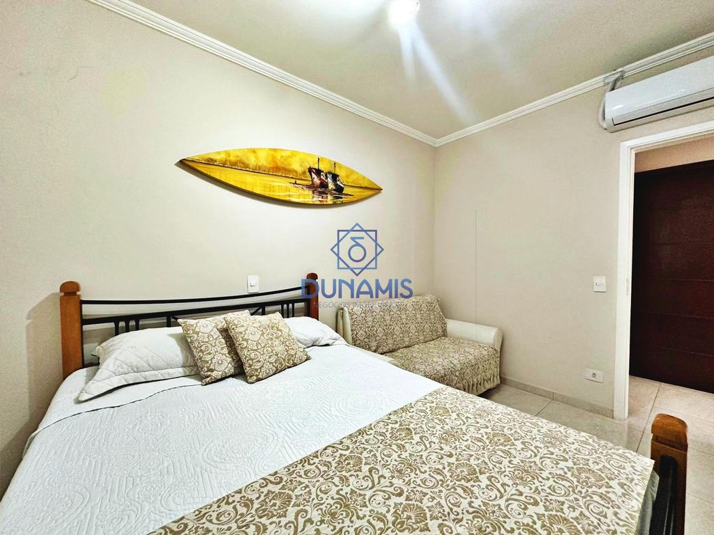 COBERTURA REFORMADA  à 200 metros do Mar - 2 DORMITÓRIOS na Praia da Enseada. em Enseada, Guarujá — foto 25