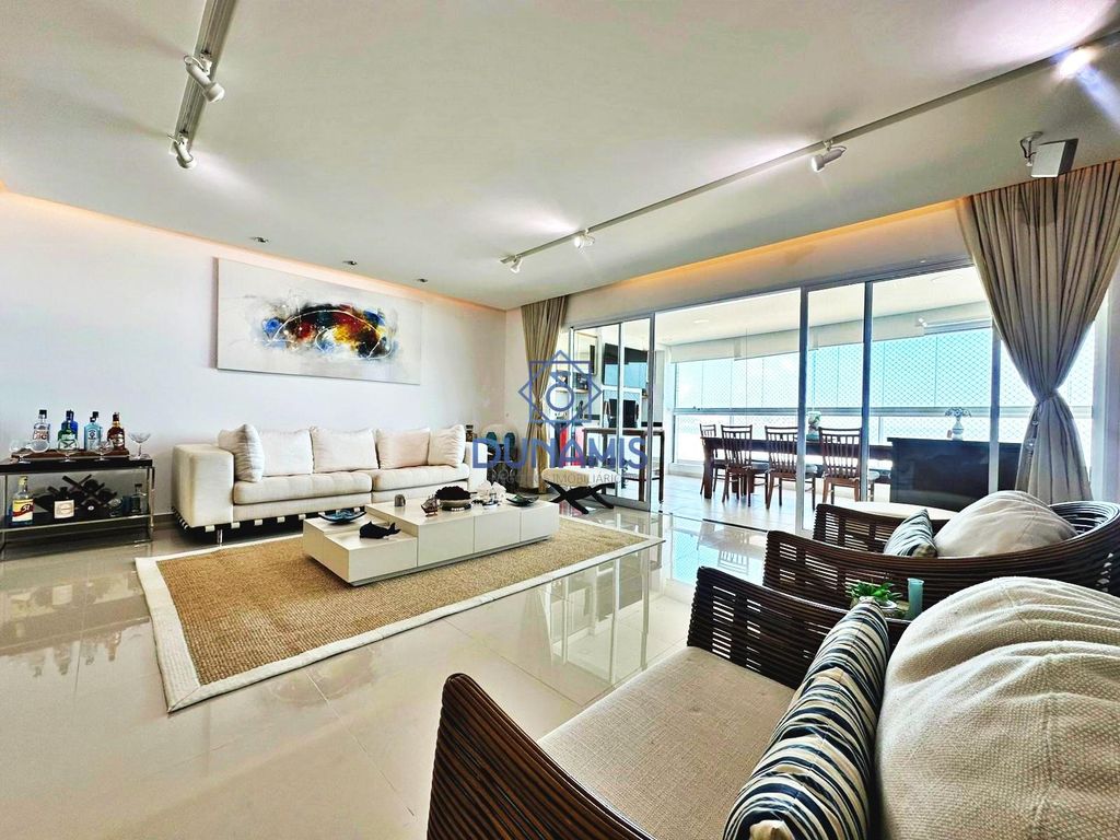 APARTAMENTO ALTO PADRÃO TOTALMENTE REFORMADO NA PRAIA DA ENSEADA em Enseada, Guarujá — foto 3