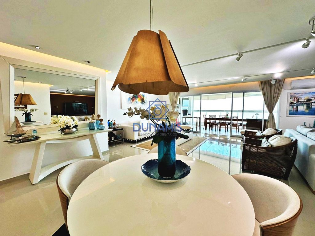 APARTAMENTO ALTO PADRÃO TOTALMENTE REFORMADO NA PRAIA DA ENSEADA em Enseada, Guarujá — foto 7