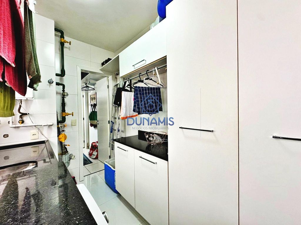 APARTAMENTO ALTO PADRÃO TOTALMENTE REFORMADO NA PRAIA DA ENSEADA em Enseada, Guarujá — foto 43