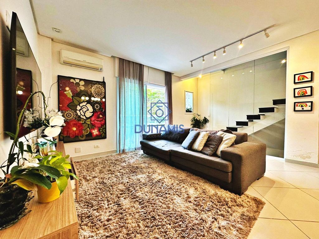 MAGNIFICA CASA À VENDA NAS  ASTÚRIAS em Jardim Astúrias, Guarujá — foto 5