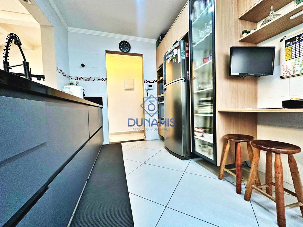 MAGNIFICA CASA À VENDA NAS  ASTÚRIAS em Jardim Astúrias, Guarujá — foto 15