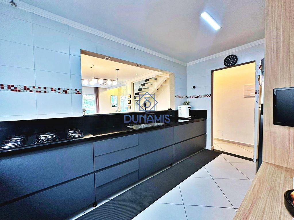 MAGNIFICA CASA À VENDA NAS  ASTÚRIAS em Jardim Astúrias, Guarujá — foto 13