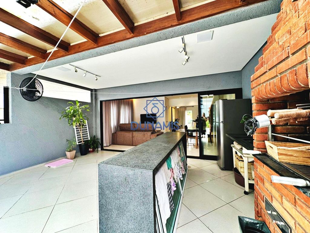 MAGNIFICA CASA À VENDA NAS  ASTÚRIAS em Jardim Astúrias, Guarujá — foto 32