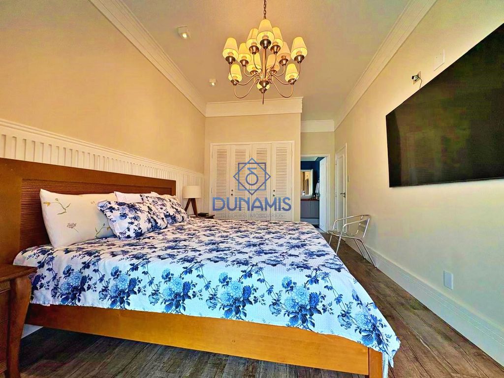 *** LINDO APARTAMENTO FRENTE MAR À VENDA NA PRAIA DAS PITANGUEIRAS *** em Morro do Maluf, Guarujá — foto 18
