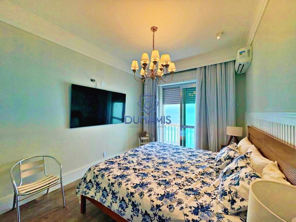 *** LINDO APARTAMENTO FRENTE MAR À VENDA NA PRAIA DAS PITANGUEIRAS *** em Morro do Maluf, Guarujá — foto 19