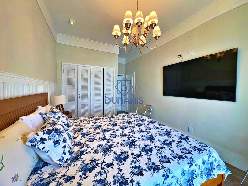*** LINDO APARTAMENTO FRENTE MAR À VENDA NA PRAIA DAS PITANGUEIRAS *** em Morro do Maluf, Guarujá — foto 17