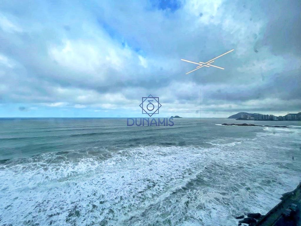 MAGNÍFICO APARTAMENTO À VENDA NA PRAIA DAS PITANGUEIRAS - COM VISTA MAR E LAZER em Pitangueiras, Guarujá — foto 16