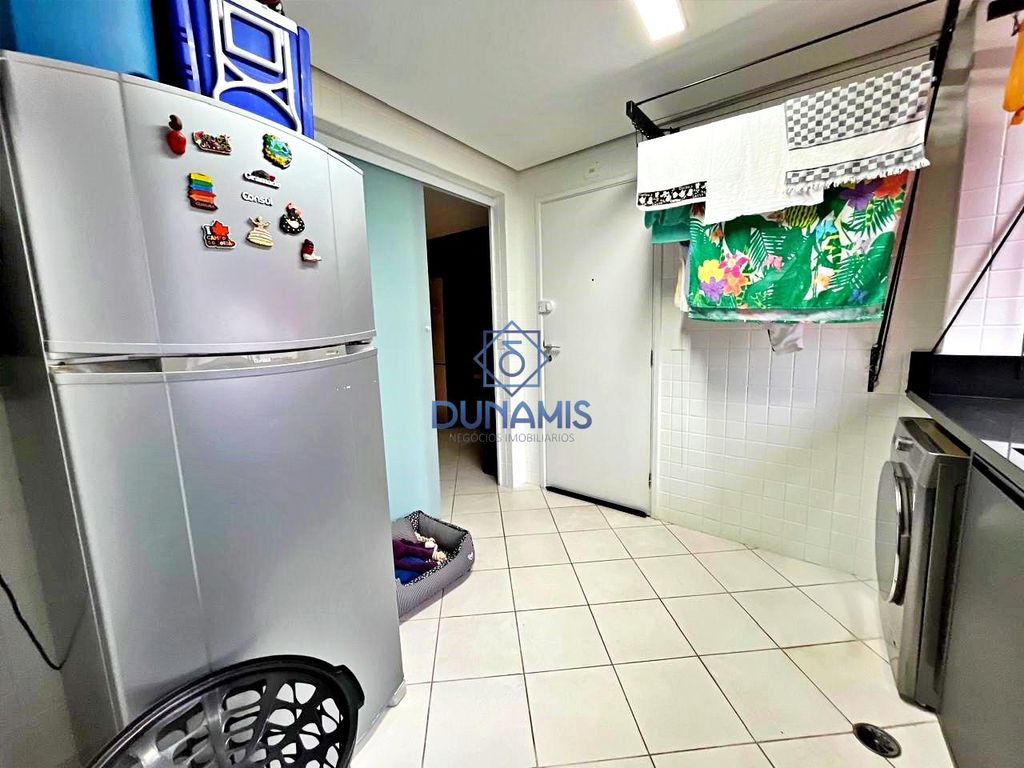 MAGNÍFICO APARTAMENTO À VENDA NA PRAIA DAS PITANGUEIRAS - COM VISTA MAR E LAZER em Pitangueiras, Guarujá — foto 43