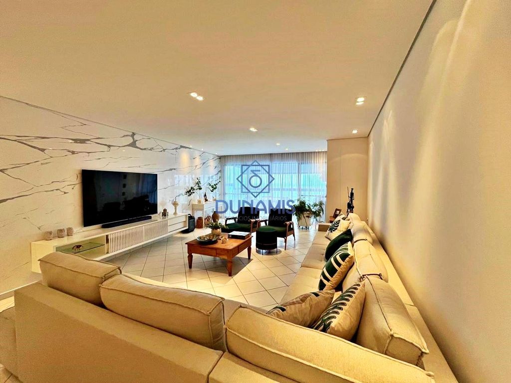MAGNÍFICO APARTAMENTO À VENDA NA PRAIA DAS PITANGUEIRAS - COM VISTA MAR E LAZER em Pitangueiras, Guarujá — foto 3
