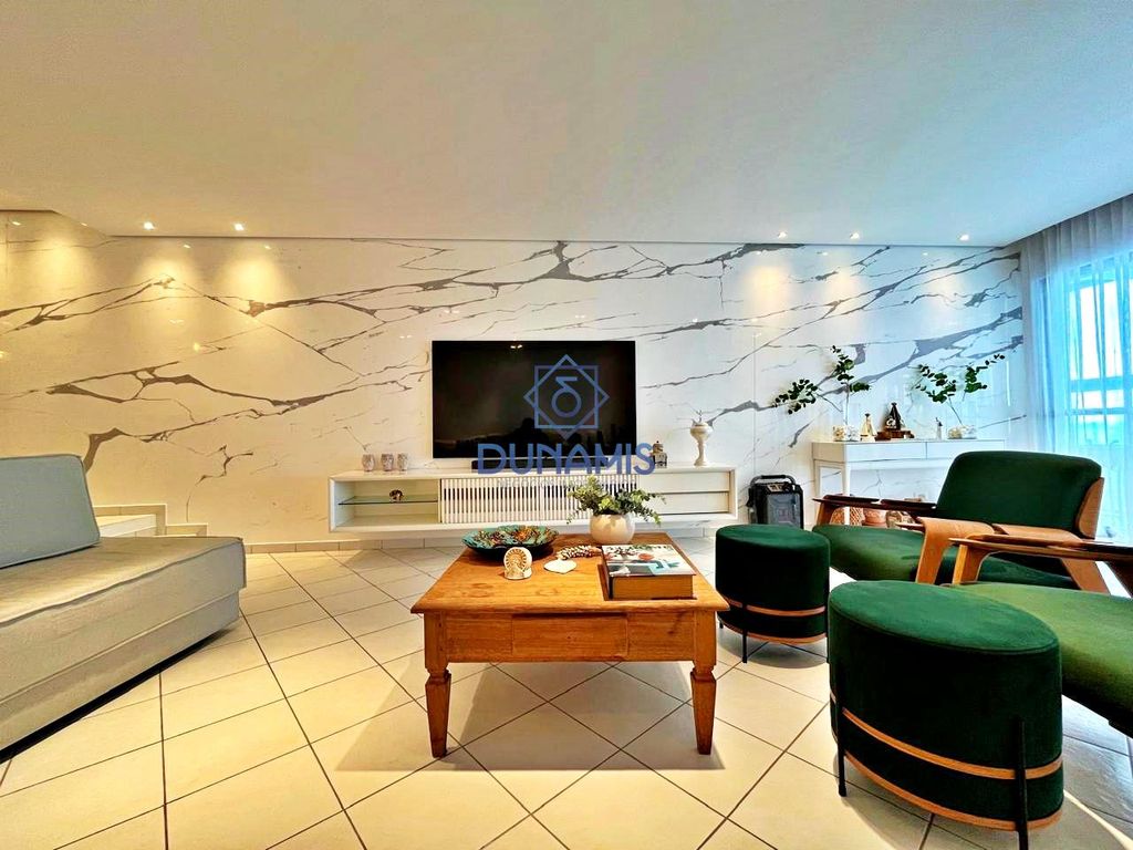 MAGNÍFICO APARTAMENTO À VENDA NA PRAIA DAS PITANGUEIRAS - COM VISTA MAR E LAZER em Pitangueiras, Guarujá — foto 9
