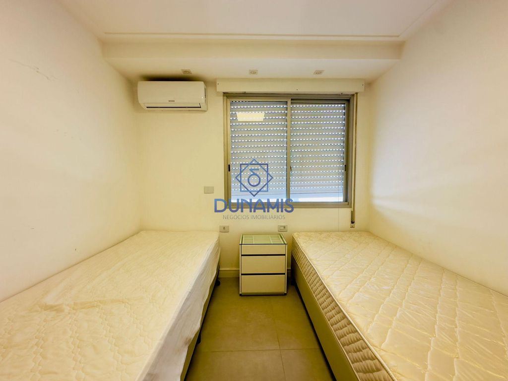 OPORTUNIDADE - APARTAMENTO REFORMADO A VENDA NA PRAIA DAS ASTÚRIAS em Jardim Astúrias, Guarujá — foto 27