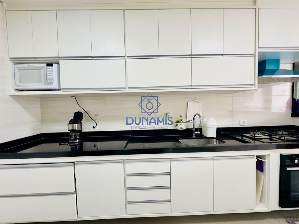 OPORTUNIDADE - APARTAMENTO REFORMADO A VENDA NA PRAIA DAS ASTÚRIAS em Jardim Astúrias, Guarujá — foto 12