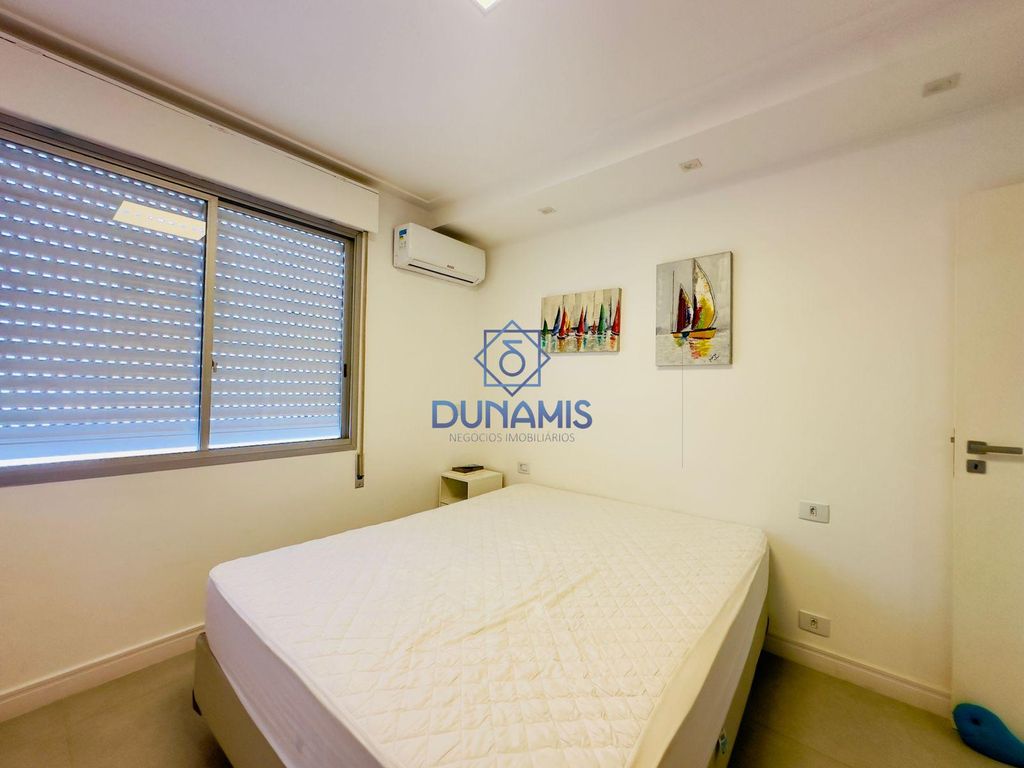OPORTUNIDADE - APARTAMENTO REFORMADO A VENDA NA PRAIA DAS ASTÚRIAS em Jardim Astúrias, Guarujá — foto 23