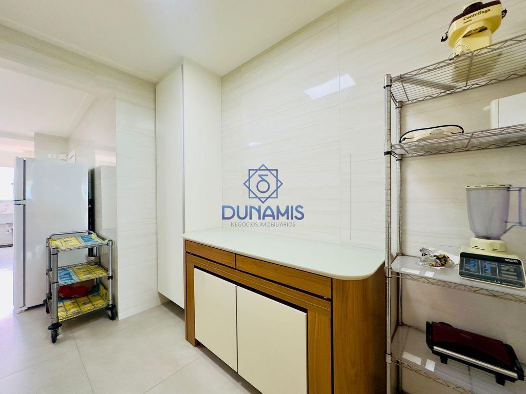 OPORTUNIDADE - APARTAMENTO REFORMADO A VENDA NA PRAIA DAS ASTÚRIAS em Jardim Astúrias, Guarujá — foto 14