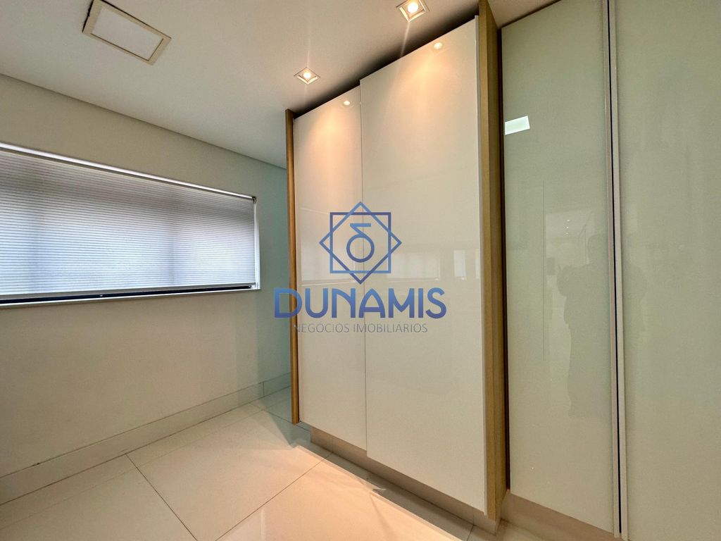 APARTAMENTO TOTALMENTE REFORMADO - VISTA PARA O ALTO MAR À VENDA em Jardim Astúrias, Guarujá — foto 22