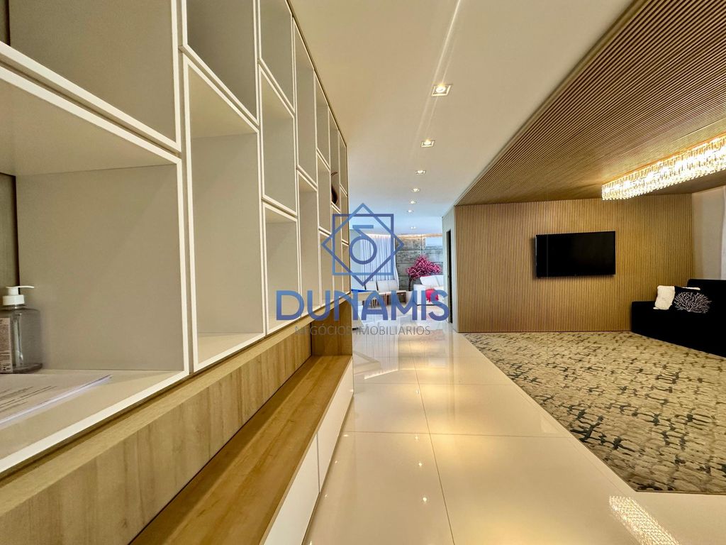 APARTAMENTO TOTALMENTE REFORMADO - VISTA PARA O ALTO MAR À VENDA em Jardim Astúrias, Guarujá — foto 45